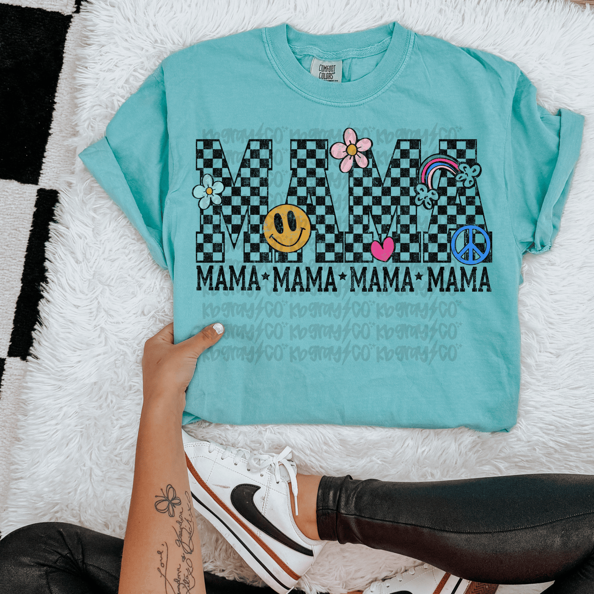 Mama checkered print retro