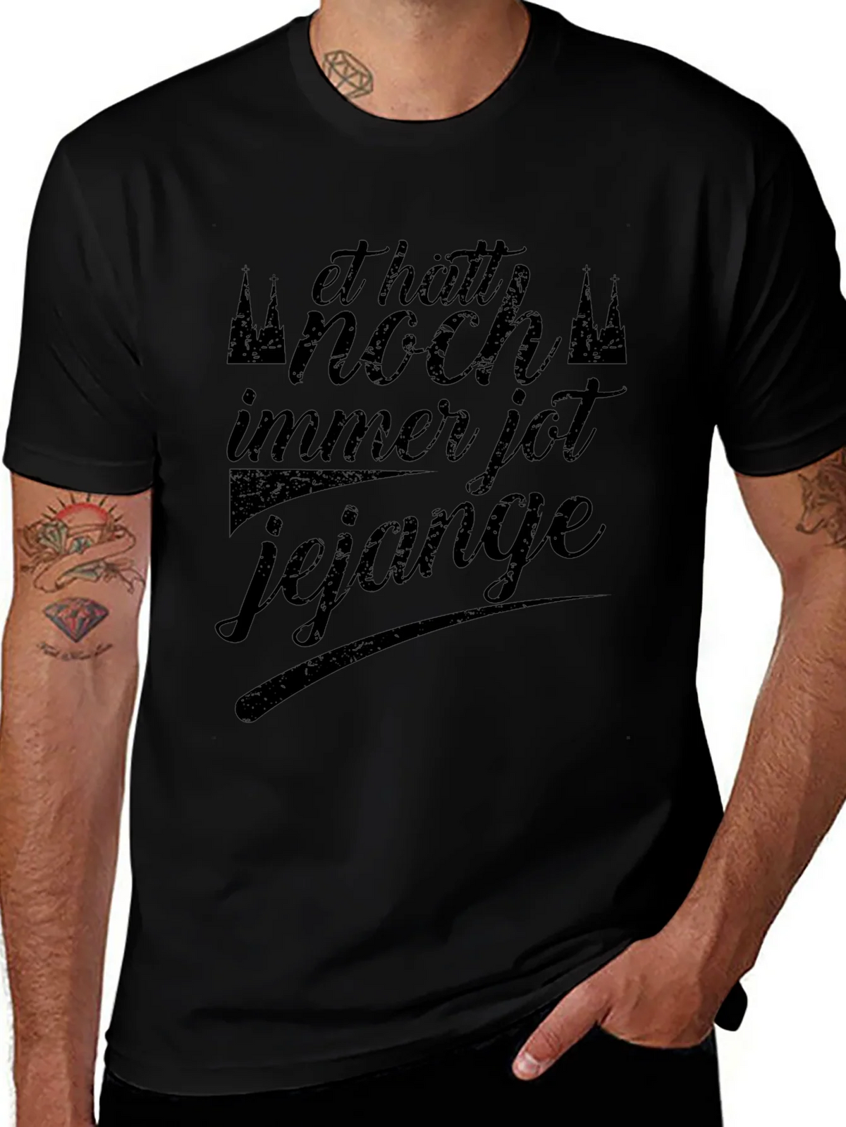 Black Graphic Tee: Et Hätt Noch Immer Jot Jejange product image 1
